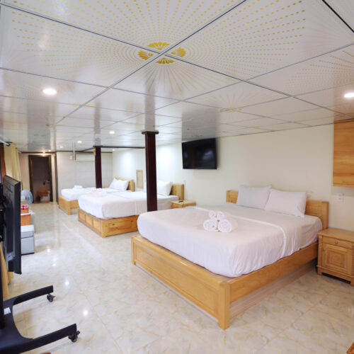 Family Room ( Phòng 4 Giường Đôi )